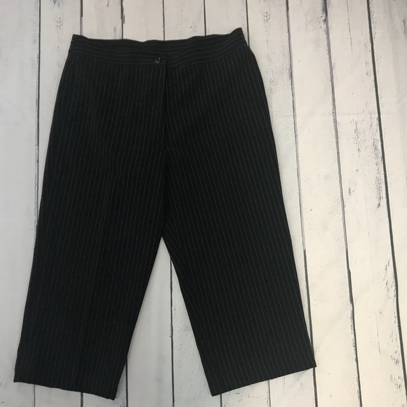Pants - Juniors Pinstriped Black Cropped Pants